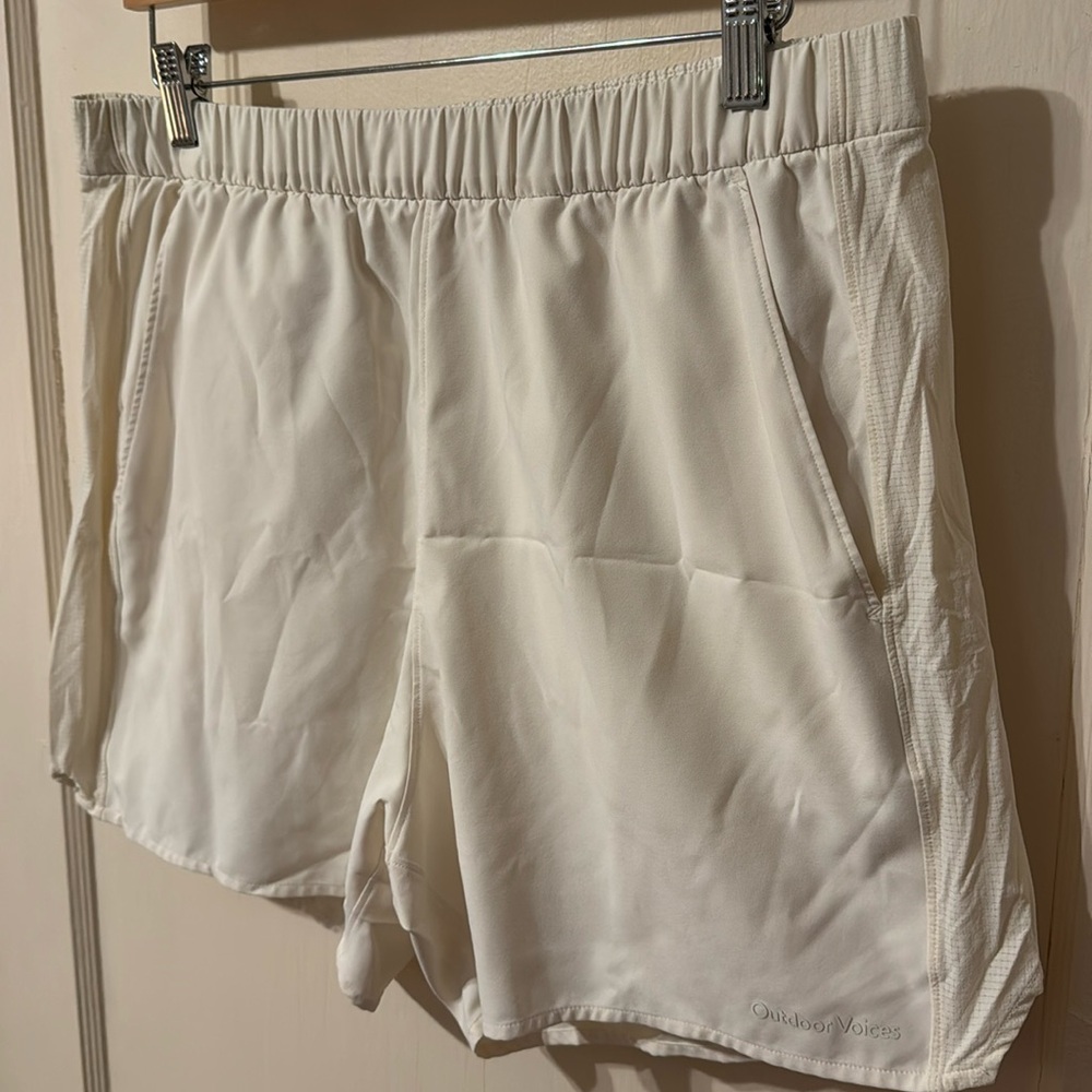 Outdoor Voices - Shorts